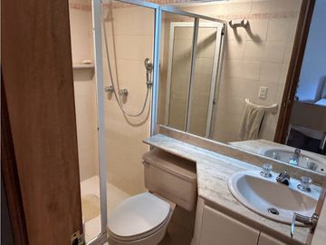 Vendo Apartamento Medellin Santa María de Los ngeles 178,5 metros