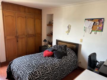 Vendo Apartamento Medellin Santa María de Los ngeles 178,5 metros