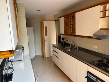 Vendo Apartamento Medellin Santa María de Los ngeles 178,5 metros