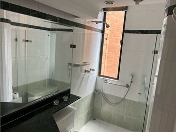 Vendo Apartamento Medellin Santa María de Los ngeles 178,5 metros