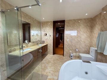 Venta en  casa cerros de yerbabuena