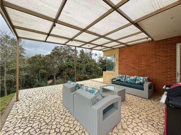 Venta en  casa cerros de yerbabuena