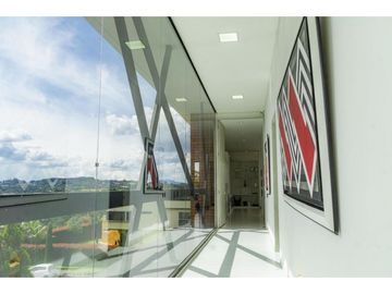 Casa Amoblada en Arriendo en Medellín Alto Palmas