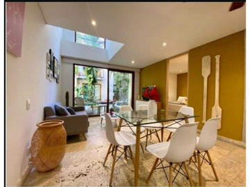 Increíble apartamento dúplex amoblado en el centro histórico