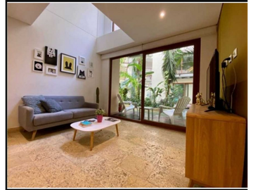 Increíble apartamento dúplex amoblado en el centro histórico