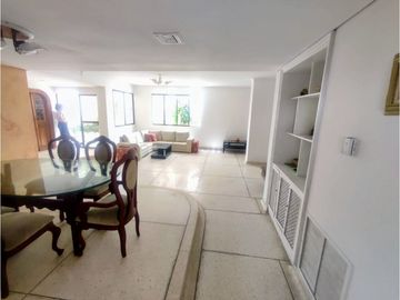 OPORTUNIDAD  SE VENDE APARTAMENTO EN RIOMAR EN 1 PISO