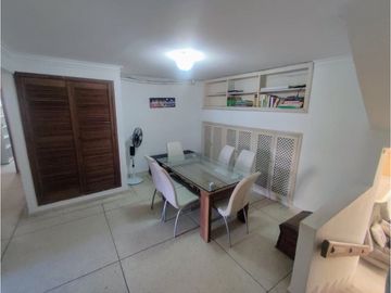 OPORTUNIDAD  SE VENDE APARTAMENTO EN RIOMAR EN 1 PISO