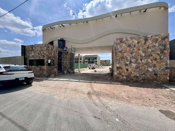 DEPARTAMENTO VENTA MÉRIDA, PLANTA BAJA,2 RECÁMARAS, AMENIDADES, CHOLUL. SEP 2025