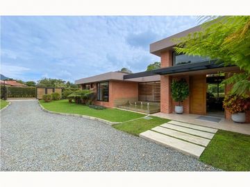 Venta casa campestre Antioquia oriente ceja parcelación luxury home