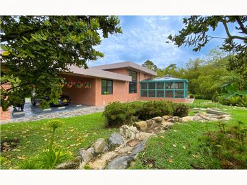 Venta casa campestre Antioquia oriente ceja parcelación luxury home