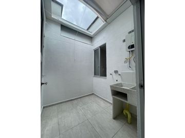 ALQUILER DE CASA EN CONJUNTO KAOBA SECTOR CONDINA PEREIRA