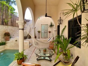 Casa Colonial Restaurada en Venta!