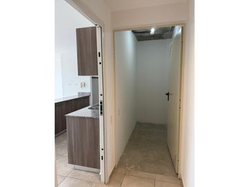 BRISAS DEL GOLF / PH HACIENDA GOLF / 87m / 2 HABITACIO / 2 PARKIN