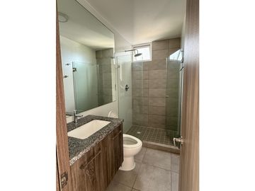 BRISAS DEL GOLF / PH HACIENDA GOLF / 87m / 2 HABITACIO / 2 PARKIN