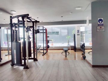 EN VENTA DEPARTAMENTO DE 4 DORMITORIOS SECTOR AV. PORTUGAL Y ELOY ALFARO