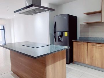 EN VENTA DEPARTAMENTO DE 4 DORMITORIOS SECTOR AV. PORTUGAL Y ELOY ALFARO