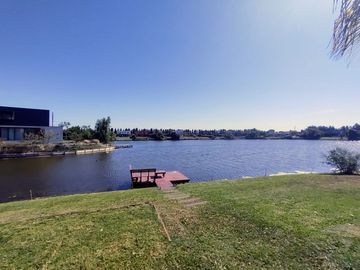 ALQUILER DE CASA EN Tigre