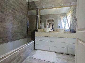 ALQUILER DE CASA EN Tigre