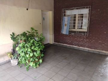 Chalet en venta en Bernal Centro