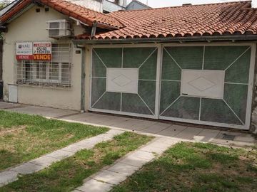 Chalet en venta en Bernal Centro