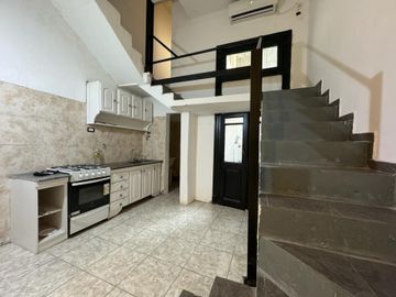 Venta Departamento tipo PH 4 amb. Patio Paternal