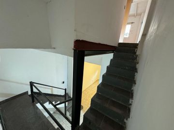 Venta Departamento tipo PH 4 amb. Patio Paternal