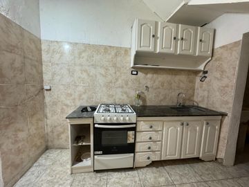 Venta Departamento tipo PH 4 amb. Patio Paternal