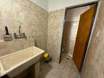 Venta Departamento tipo PH 4 amb. Patio Paternal