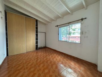 Venta Departamento tipo PH 4 amb. Patio Paternal