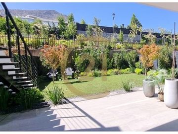 DEPARTAMENTO NUEVO CON JARDIN EN VENTA LAS CONDES
