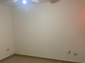 CASA EN VENTA CONDADO STA.LUCIA, GUADALUPE !!!!