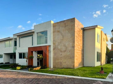 El Mesón Casa en condominio en venta en San Andrés Ocotlán
