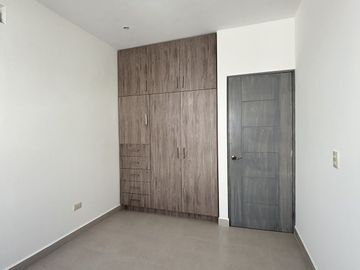 CASA EN VENTA EN SANTUARIO CUMBRES