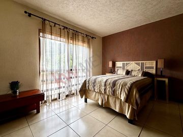 Casa en VENTA AMUEBLADA en RESIDENCIAL HERRADURA, San Cristobal de las casas.