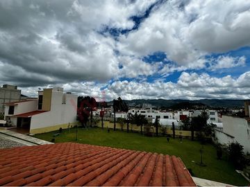 Casa en VENTA AMUEBLADA en RESIDENCIAL HERRADURA, San Cristobal de las casas.