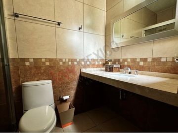 Casa en VENTA AMUEBLADA en RESIDENCIAL HERRADURA, San Cristobal de las casas.