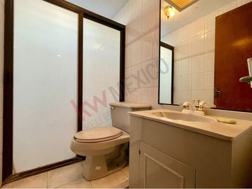 CASA EN VENTA EN LOMAS DE TARANGO, ALCALDÍA ALVARO OBREGÓN