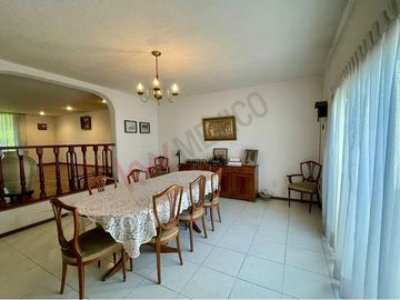CASA EN VENTA EN LOMAS DE TARANGO, ALCALDÍA ALVARO OBREGÓN