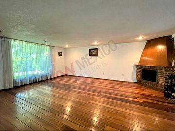 CASA EN VENTA EN LOMAS DE TARANGO, ALCALDÍA ALVARO OBREGÓN