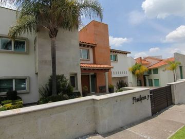 Venta y Renta de Casa