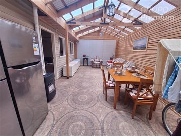 Casa en Venta en ALTA VISTA