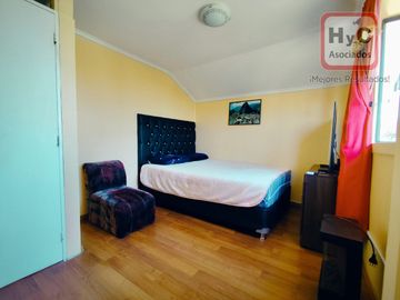 En venta casa de 3 dorm 2 baños