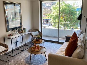 Departamento en Venta en A 1 cuadra de Metro Ñuñoa L6
