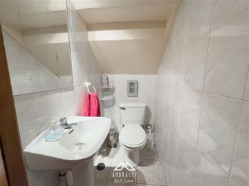 Casa en Venta en Emilia Tellez