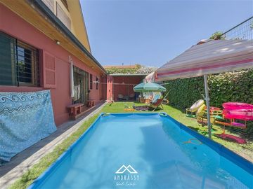 Casa en Venta en Emilia Tellez