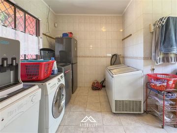 Casa en Venta en Emilia Tellez