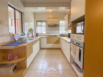 Casa en Venta en Emilia Tellez