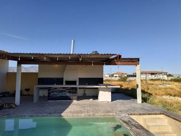CASA EN VENTA EN EL PUEBLO MÁGICO PARRAS DE LA FUENTE COAHUILA