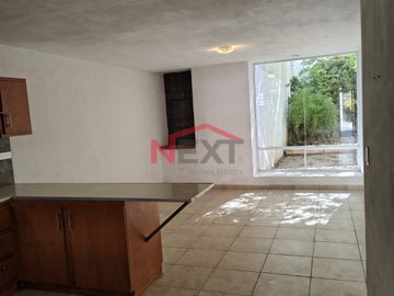 CASA EN VENTA EN RESIDENCIAL LOS PINOS