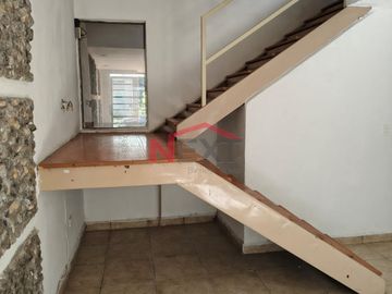 CASA EN VENTA EN RESIDENCIAL LOS PINOS